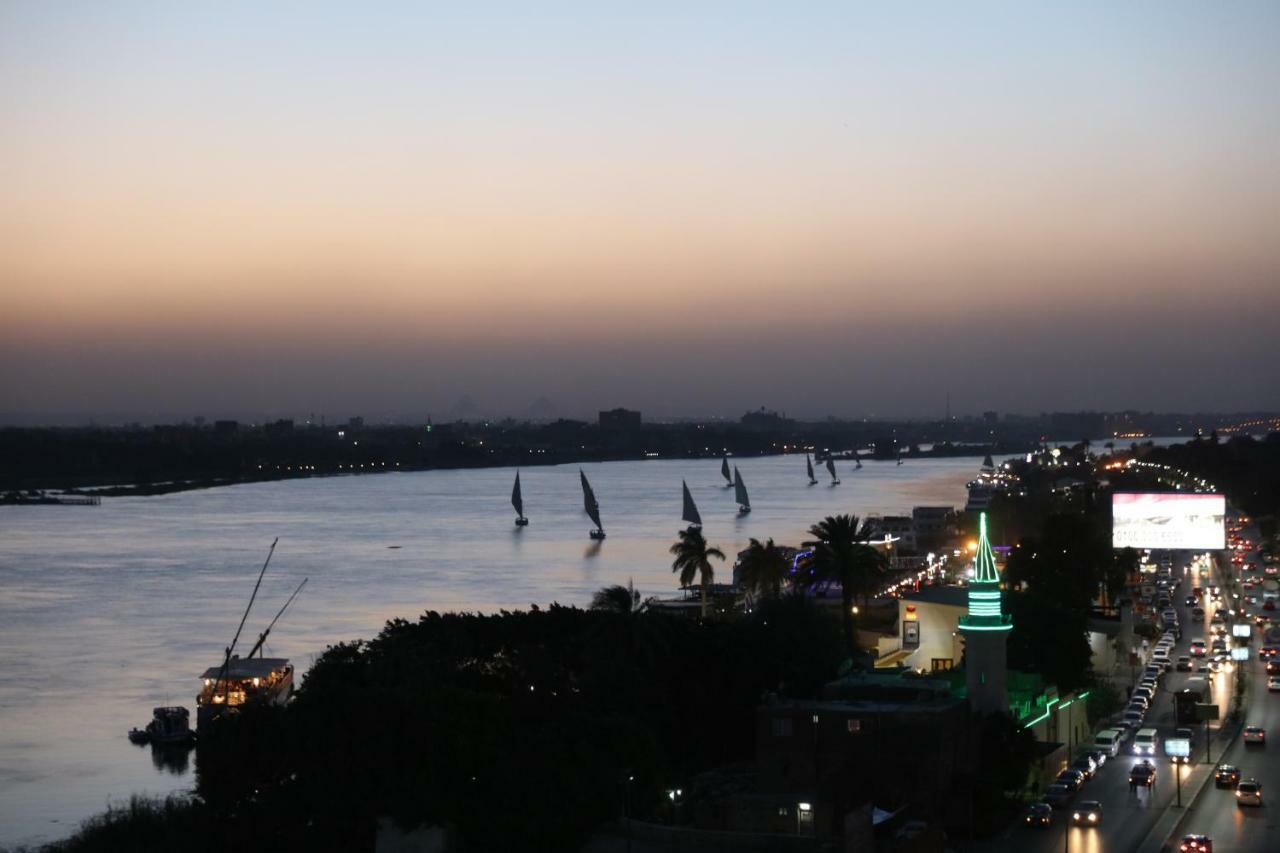 Maadi, Direct Nile River View From All Rooms Kaherah Luaran gambar